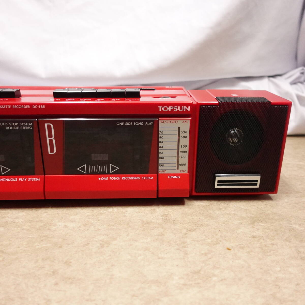 1円スタート ダブルカセットレコーダー TOPSUN DC-18 ジャンク AM/FM STEREO RADIO DOUBLE CASSETTE RECORDER カセットレコーダー_画像3