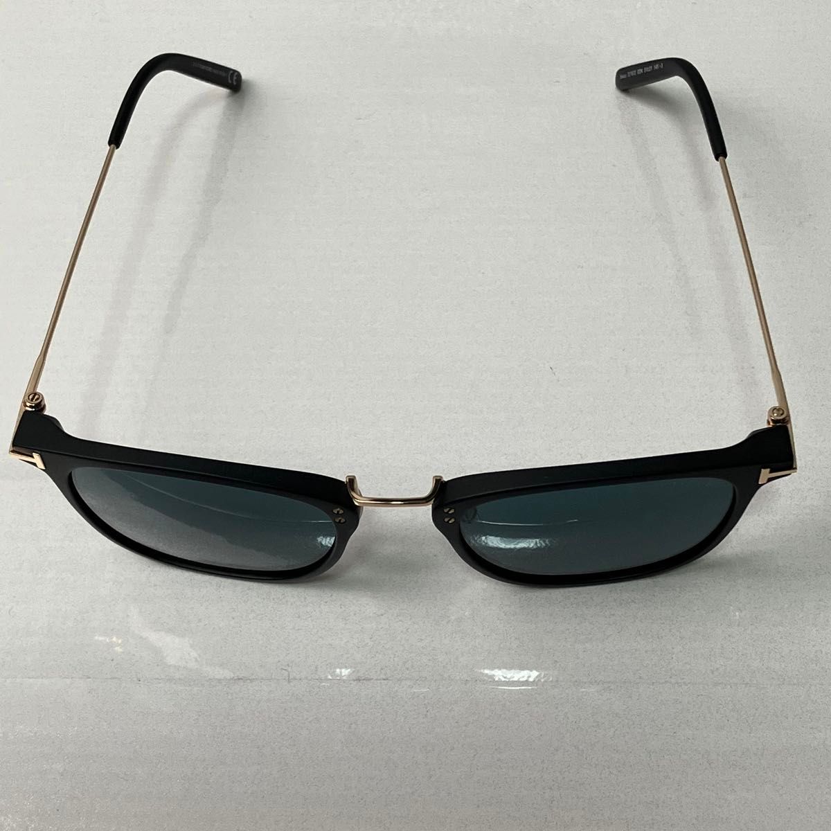 希少 TOM FORD トムフォード サングラス 朝倉未来 着用モデル 希少 TOM FORD トムフォード サングラス 朝倉未来 着用モデル