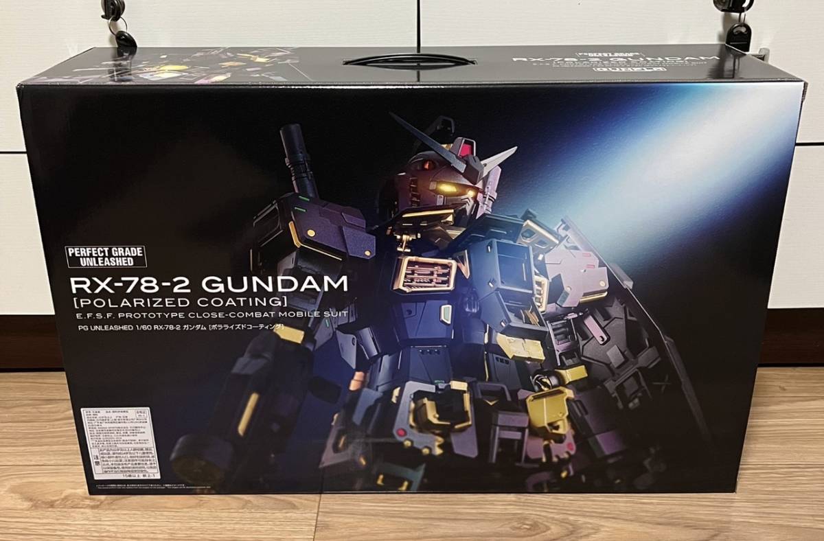 バンダイ 海外超限定 PG RX-78-2 ガンダム 新品 正規品 1/60 （偏光コーティングバージョン）UNLEASHED_画像6