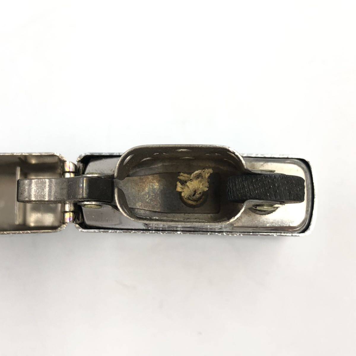 4.11NI-E1408★ZIPPO★ジッポ ジッポー 柄 1984年製 シルバーカラー オイルライター lighter 喫煙具 DA0/DB0_画像4