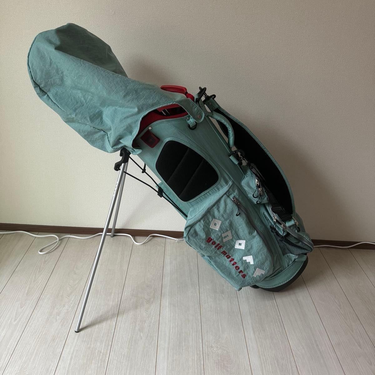 オノフ(ONOFF) スタンド式 キャディバッグ OB0322-24 サックス オノフ(ONOFF) スタンド式 キャディバッグ OB0322-24 サックス