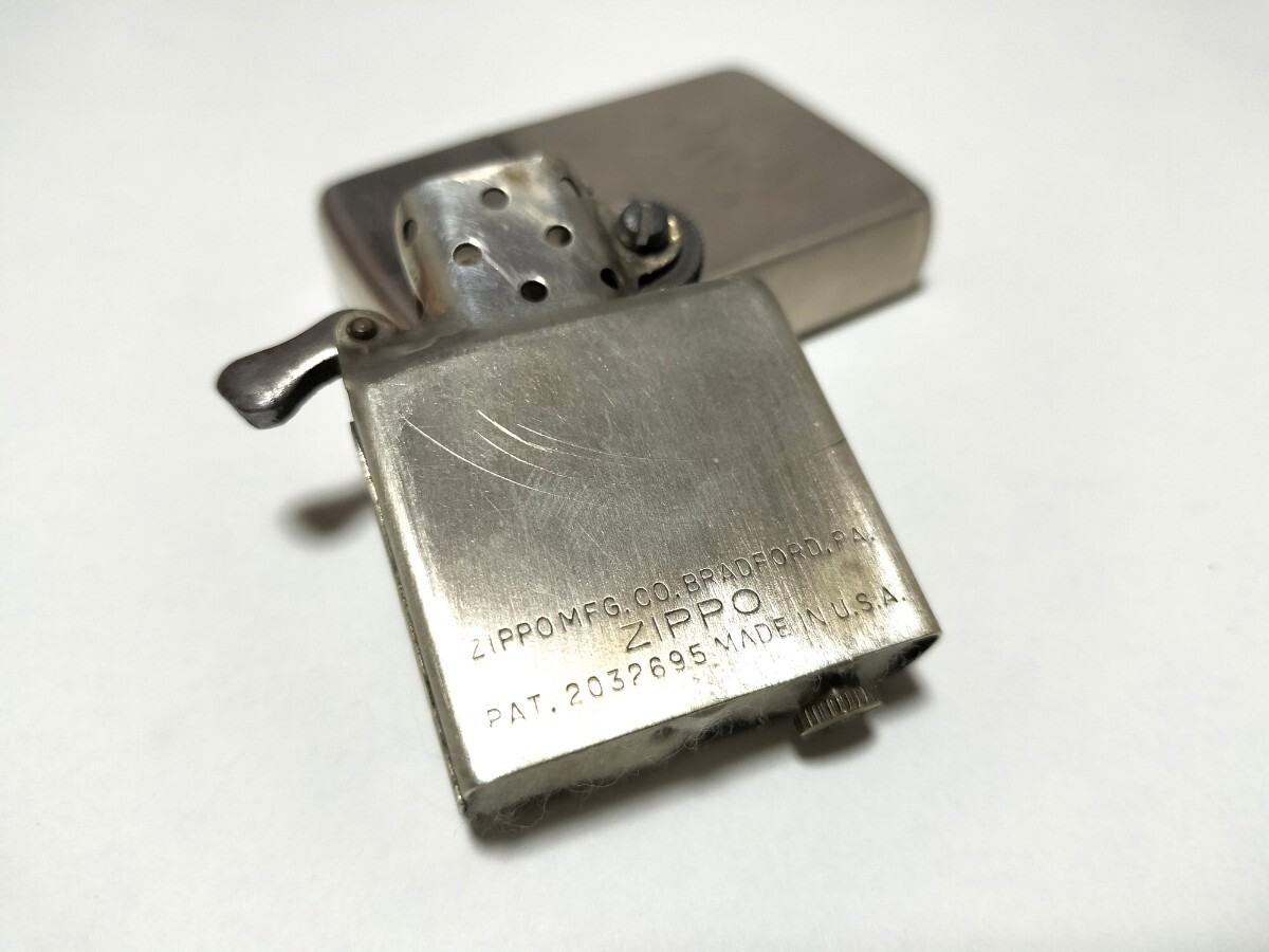 希少 ヴィンテージ ZIPPO ジッポー 1946年 前期 ニッケルシルバー 素地 3バレル センターロング 58mm 14チムニーホール PAT. 2032695の画像7