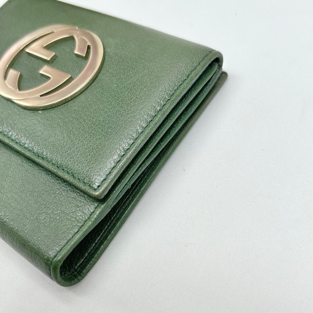 グッチ 財布 二つ折り ソーホー インターロッキング コンパクトウォレット 緑 GGマーモント 二つ折り財布