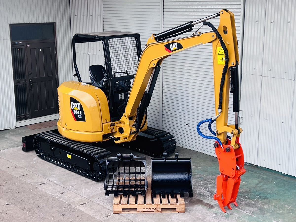 CAT 304ECR 油圧ショベル ミニユンボ 倍速付 パッド新品 タグチ工業 油圧式フォーク カギ2つ付 ふつうとスケルトンバケット セットの画像2