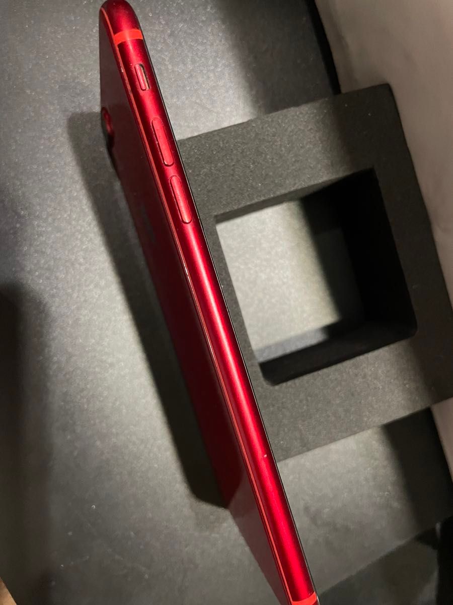 iPhone8Plus 256 SIMフリー RED バッテリー90%