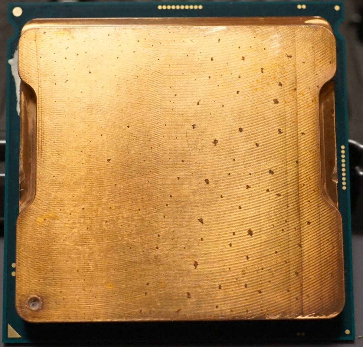 【動作確認済】Intel Core i7 8700K LGA1151 本体のみ 銅製ヒートスプレッダ交換済の画像1