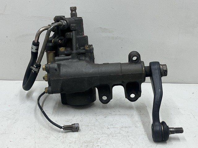 * Toyota Crown 130 series 91 year MS135 hydraulic type steering gear gearbox ( stock No:A37678)