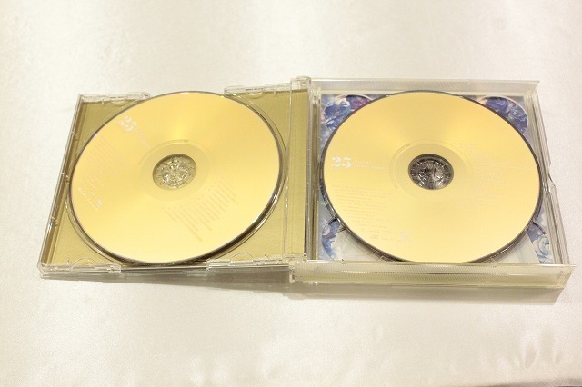 B8【即決・送料無料】安室奈美恵 ベストアルバム 25周年 Finally CDの画像3