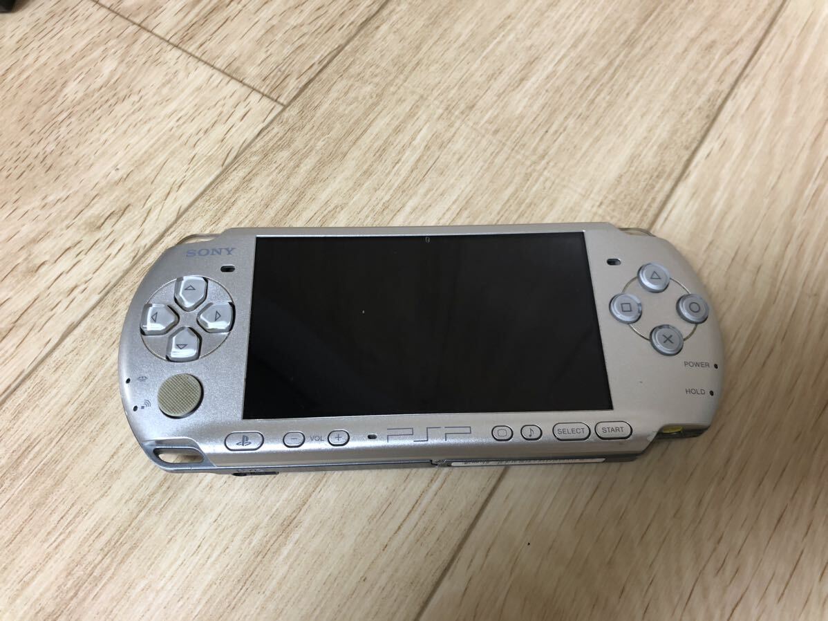 中古 SONY プレイステーションポータブル PSP 3000本体セット 初期化.動作確認済み/ 現状品の画像9