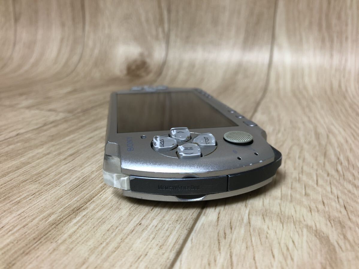 中古 SONY プレイステーションポータブル PSP 3000本体セット 初期化.動作確認済み/ 現状品の画像7