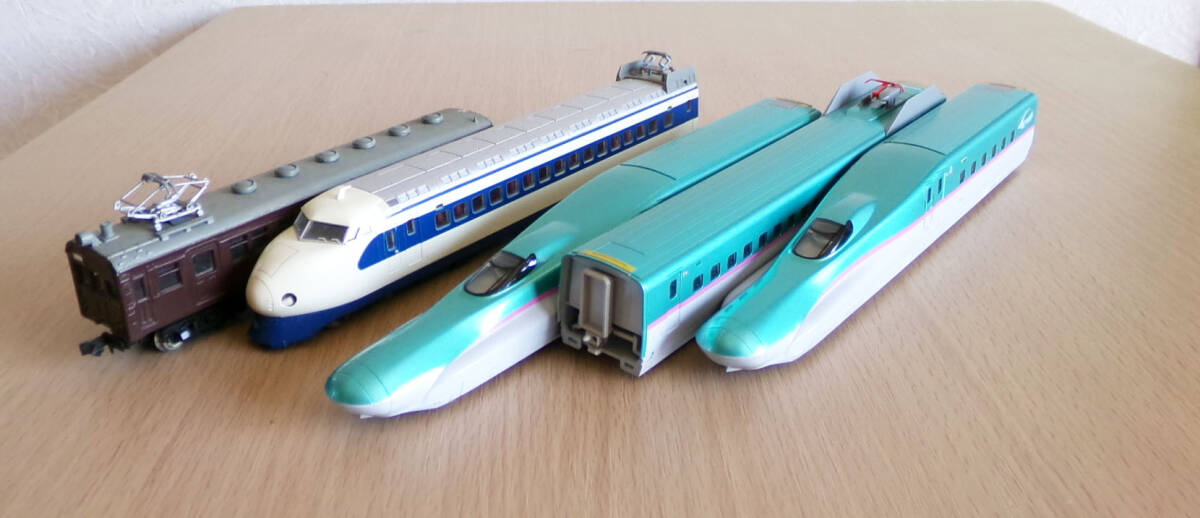 KATO E5系 新幹線「はやぶさ」基本 3両 の画像1