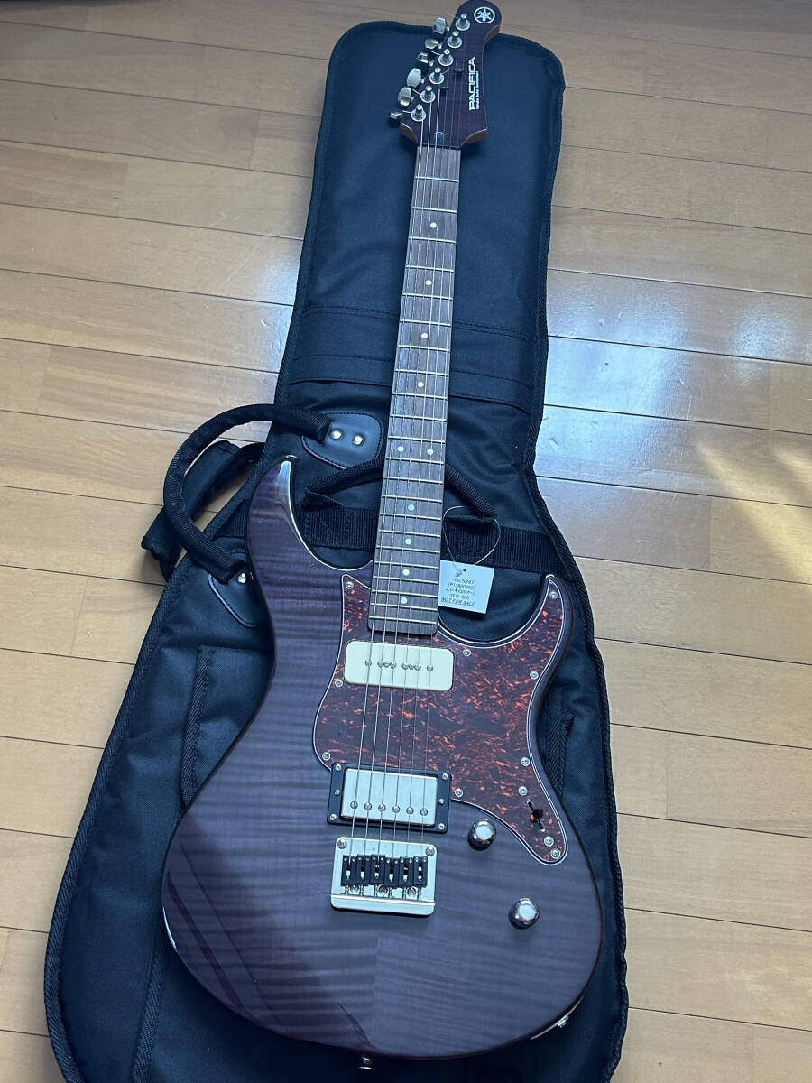 激安大特価2024ヤマハ YAMAHA エレキギター パシフィカ ソフトケース付き ギター