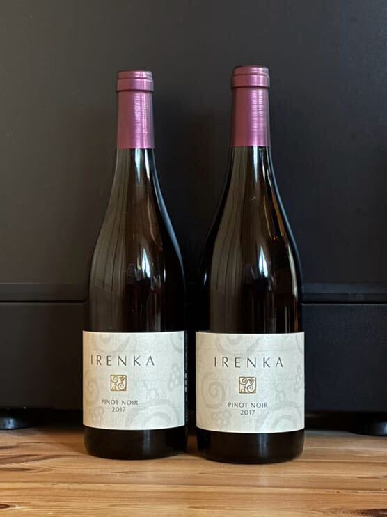 希少 レア Irenka Pinot Noir 10R Winery イレンカ ピノノワール 2017 日本 ワインの画像1