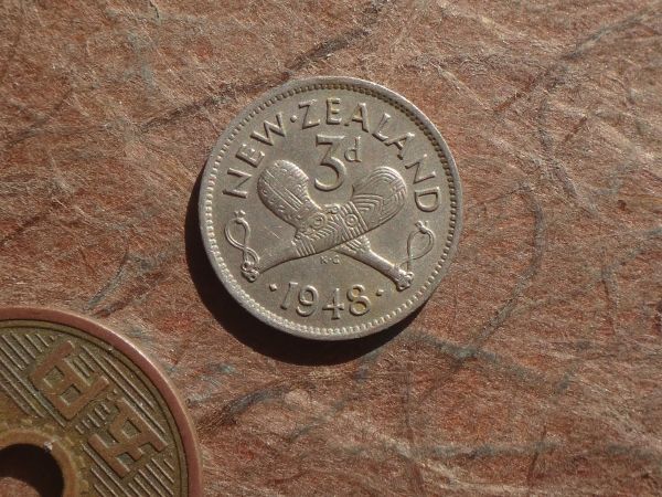 ニュージーランド 3Pence 白銅 1948年 KM#15 (16.4mm, 1.4g)の画像1