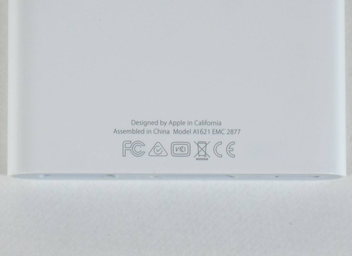 Apple USB-C Digital AV Multiport アダプタ / Model A1621/中古品の画像4