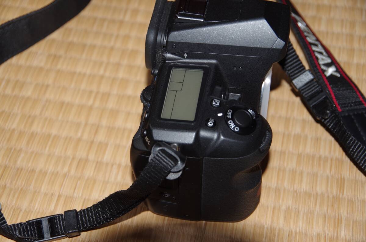 一眼レフカメラPENTAX K-3 Ⅱ、レンズDA50㎜Ｆ1.8及びズームレンズDA18-270㎜F3.5-6.3EDSDM、ストロボAF360FGZⅡ他の画像4