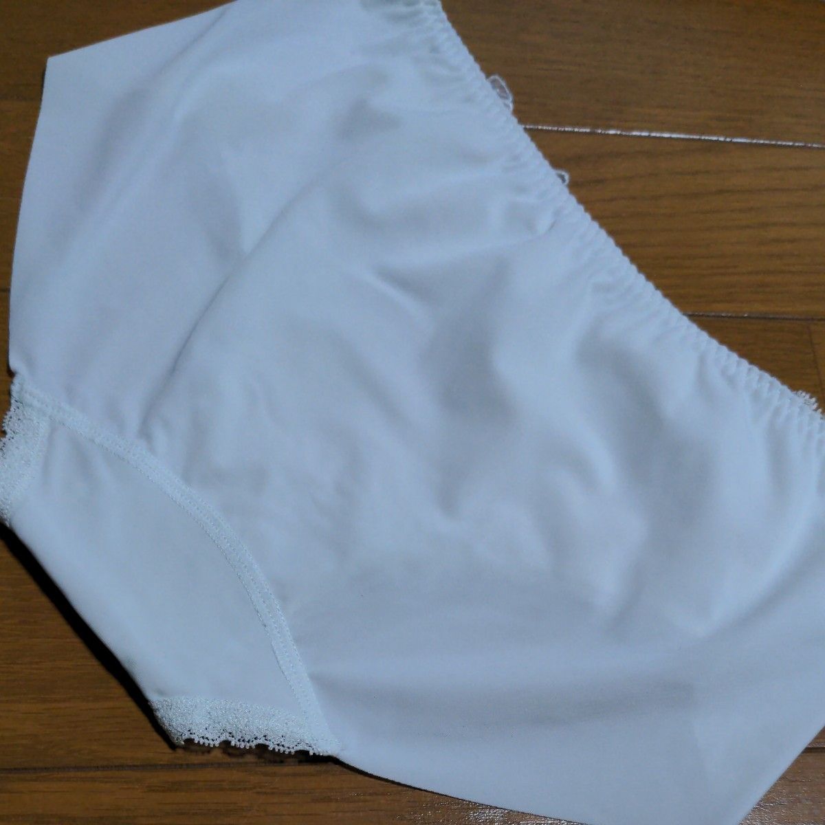 ⑤新品ワコール ショーツ パンツ 下着 WingMサイズKF2952パンツスタイルにひびかない パンティ
