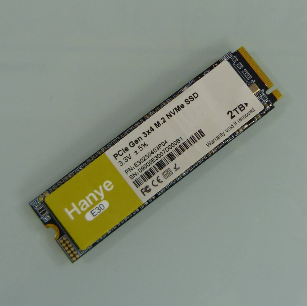 Hanye E30 2TB M.2 SSD PCIe Gen3x4 NVMe 2280 3400MB/s 正規代理店品の画像1