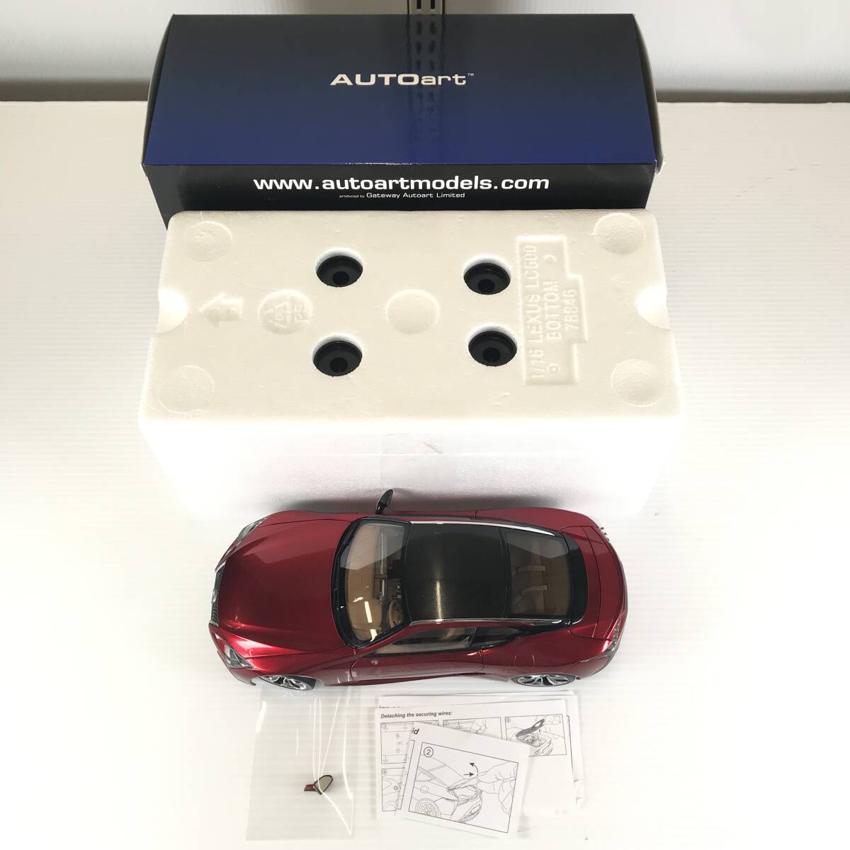 □中古品□ AUTOart オートアート ミニカー 1/18 LEXUS LC500(メタリックレッド) [78848] 開封済み 破損あり 現状品の画像5