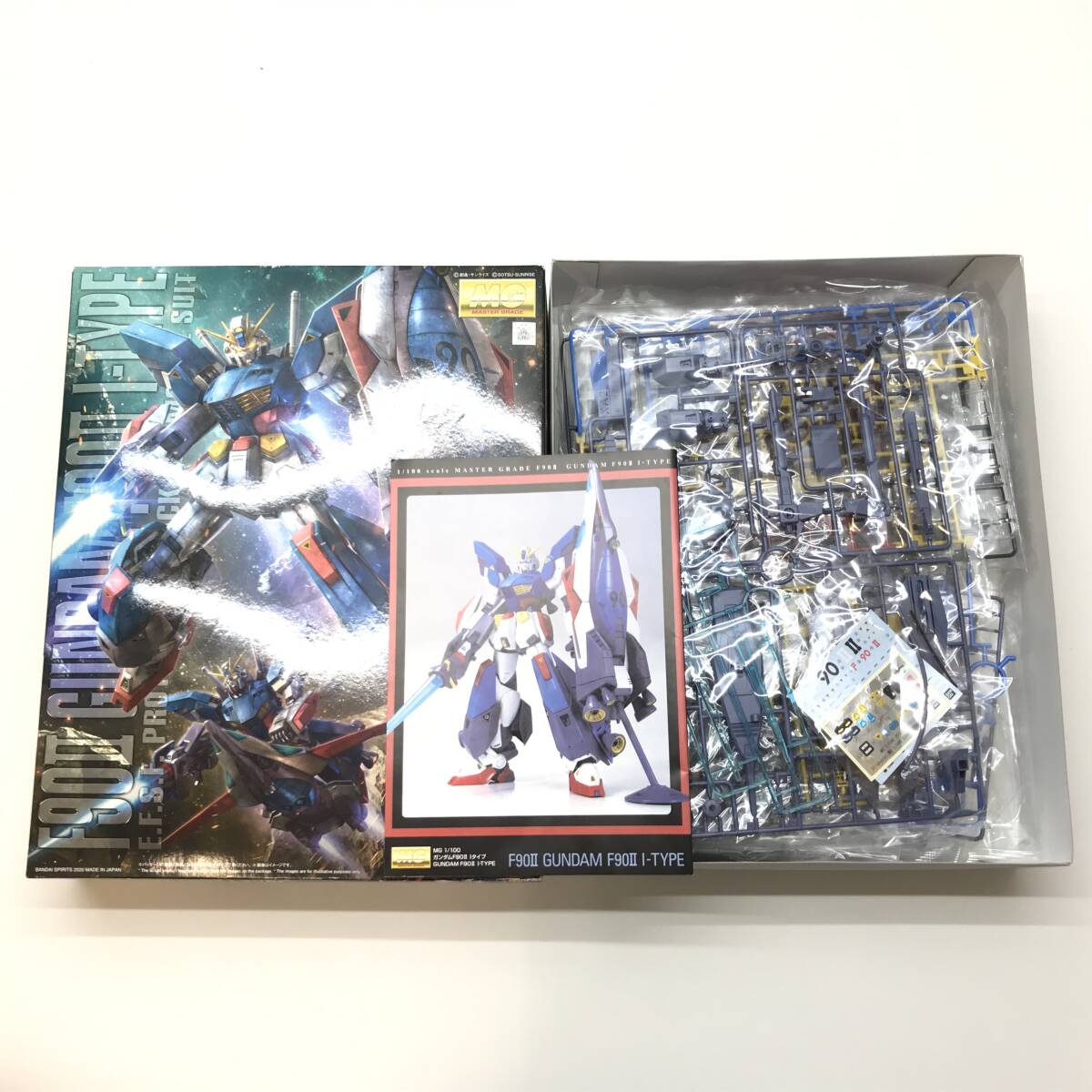 ☆未使用品☆ BANDAI SPIRITS プラモデル 機動戦士ガンダムF90 1/100 MG ガンダムF90II Iタイプ ②_画像5