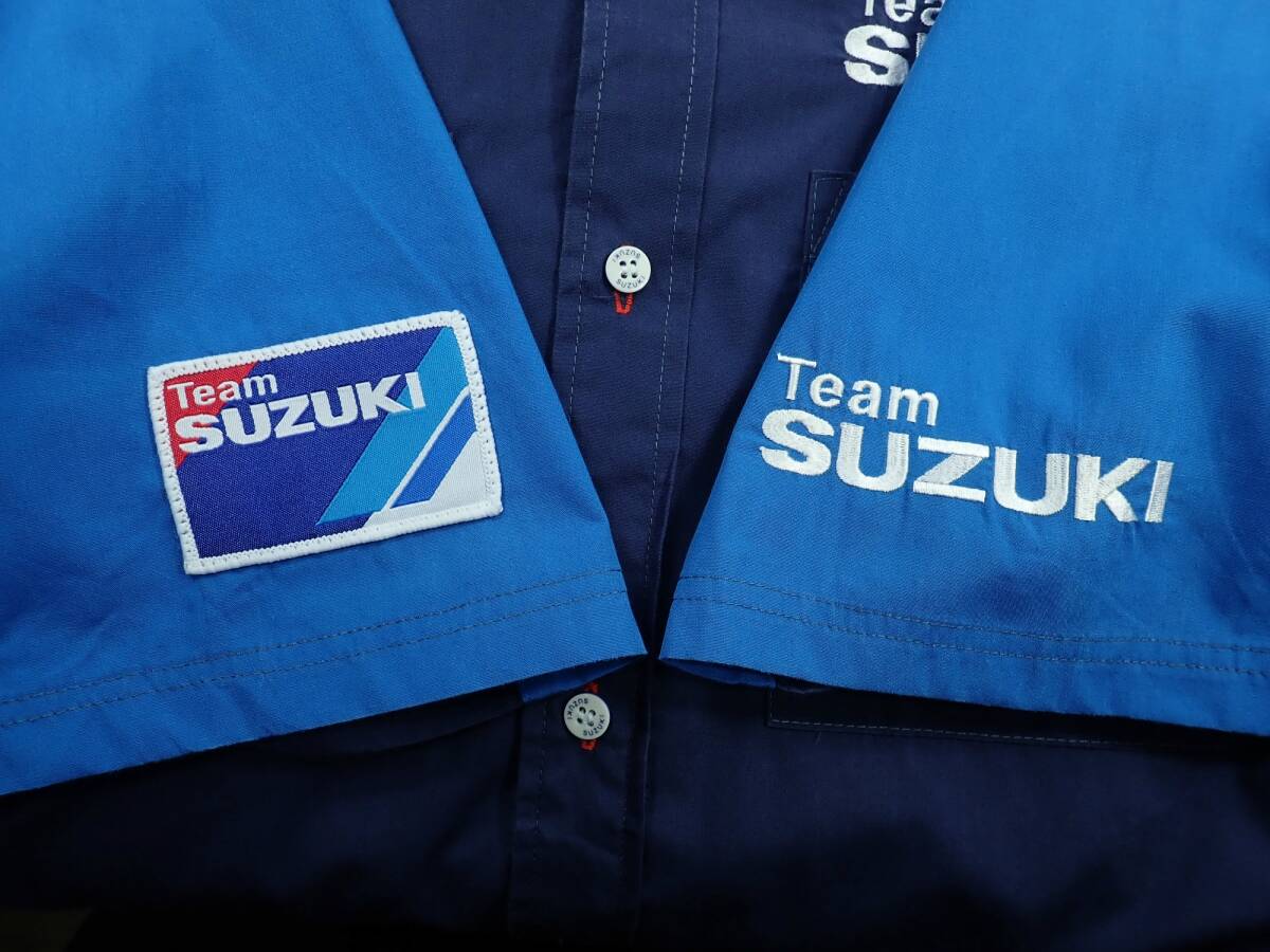 5676/希少 SUZUKIオフィシャル 半袖シャツ XL●Team SUZUKI 刺繍 ワッペン●洗濯プレス済●ネコポス可●チームスズキ ピットシャツ古着_画像5