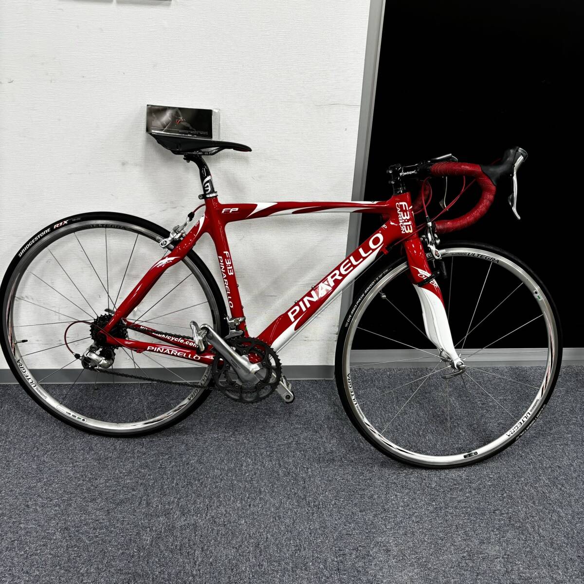 静A039103(044)-3/AK70000【静岡から家財便また引取り】自転車 PINARELLO ピナレロ F3:13 ロードバイク フレーム 700×25C