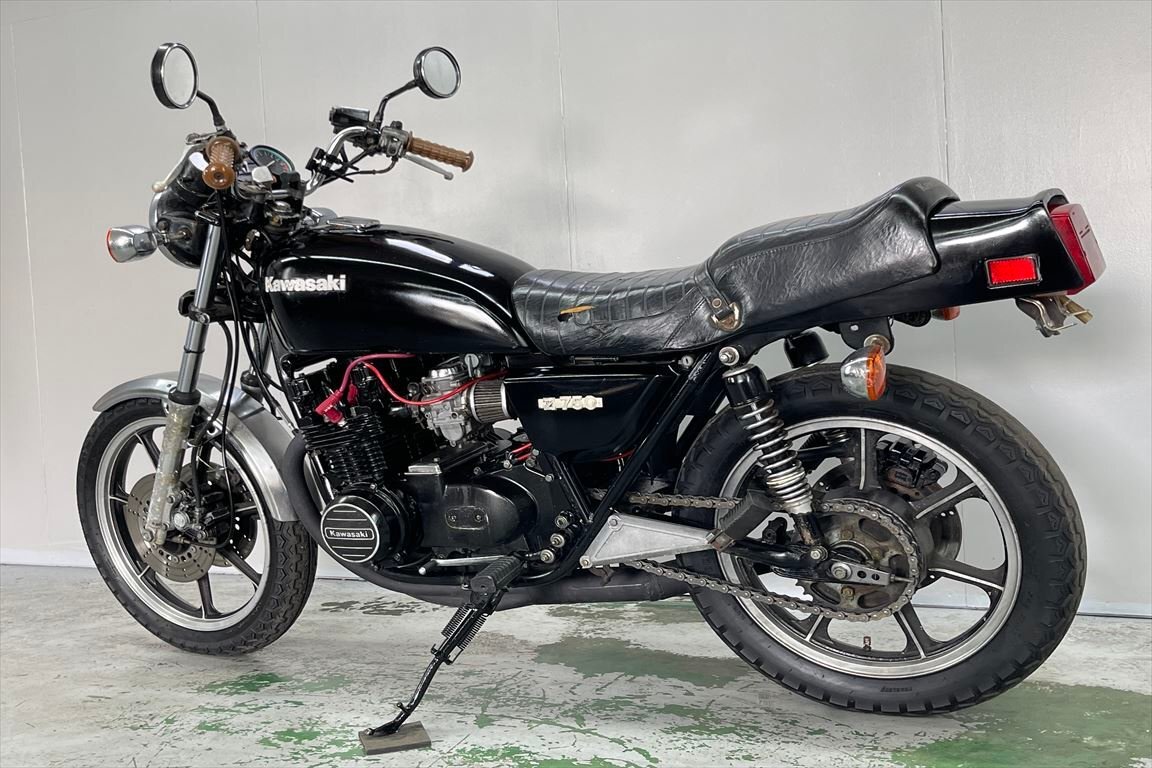 KZ750 売り切り！１円スタート！☆始動動画有☆エンジン好調！Z750FX2型輸出仕様！国内登録済み！社外マフラー！全国配送！福岡佐賀の画像7