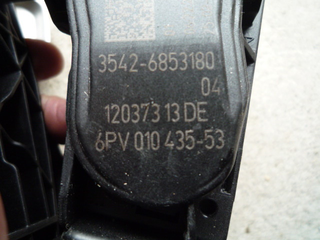 (R60 ミニ クーパーSD) アクセル & ブレーキ ペダル (クロスオーバー ZB20 限定車 サンライト) の画像5