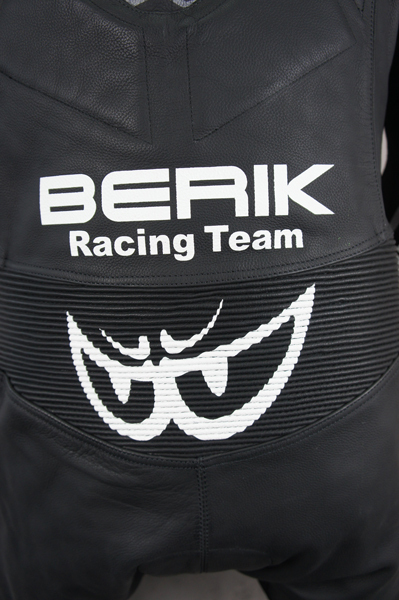 MFJ公認モデル 新規格対応 BERIK ベリック ハイグレード レーシングスーツ 329 BLACK 48サイズ M相当 展示品 美品の画像10