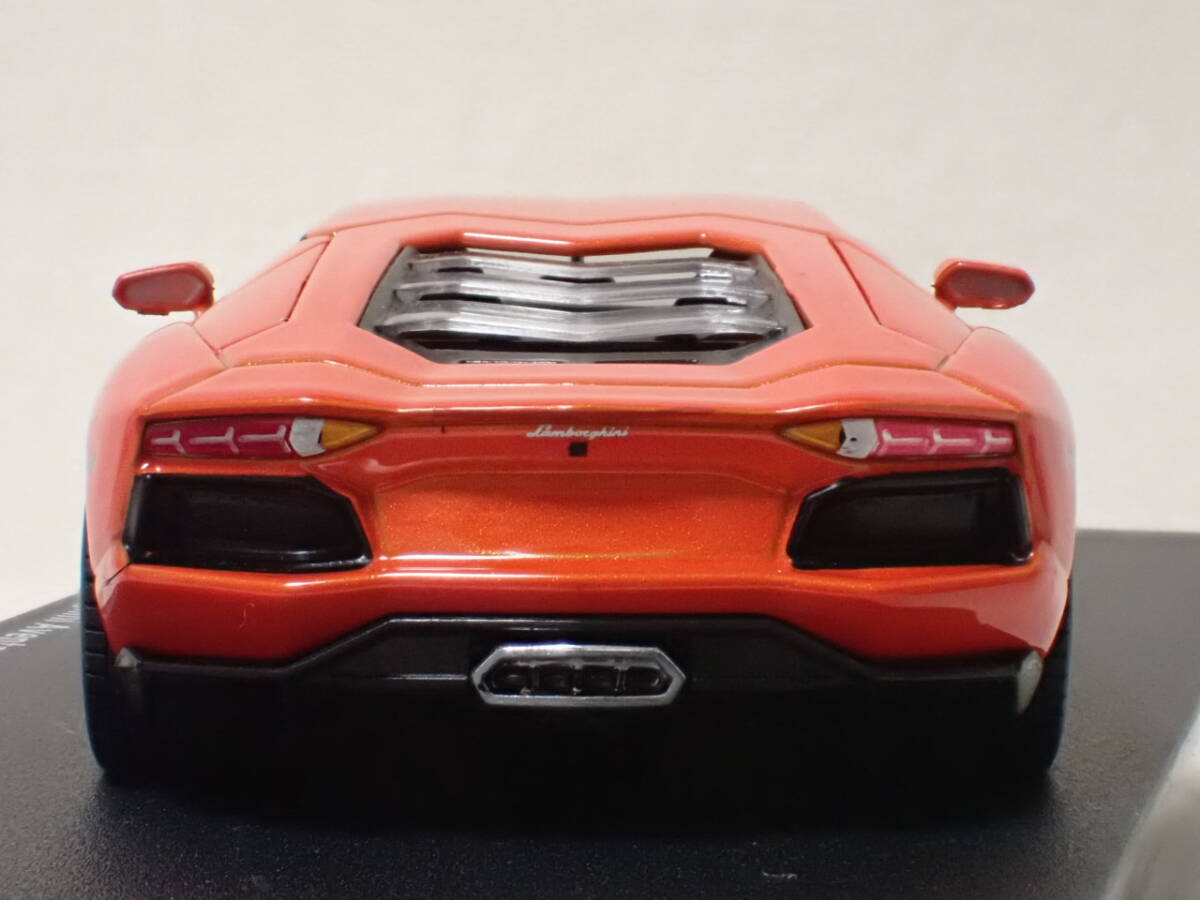 レア！Leo Models 1/43 ランボルギーニ・アヴェンタドール　フィリッポ・ペリーニ　Lamborghini Aventador LP700-4_画像2