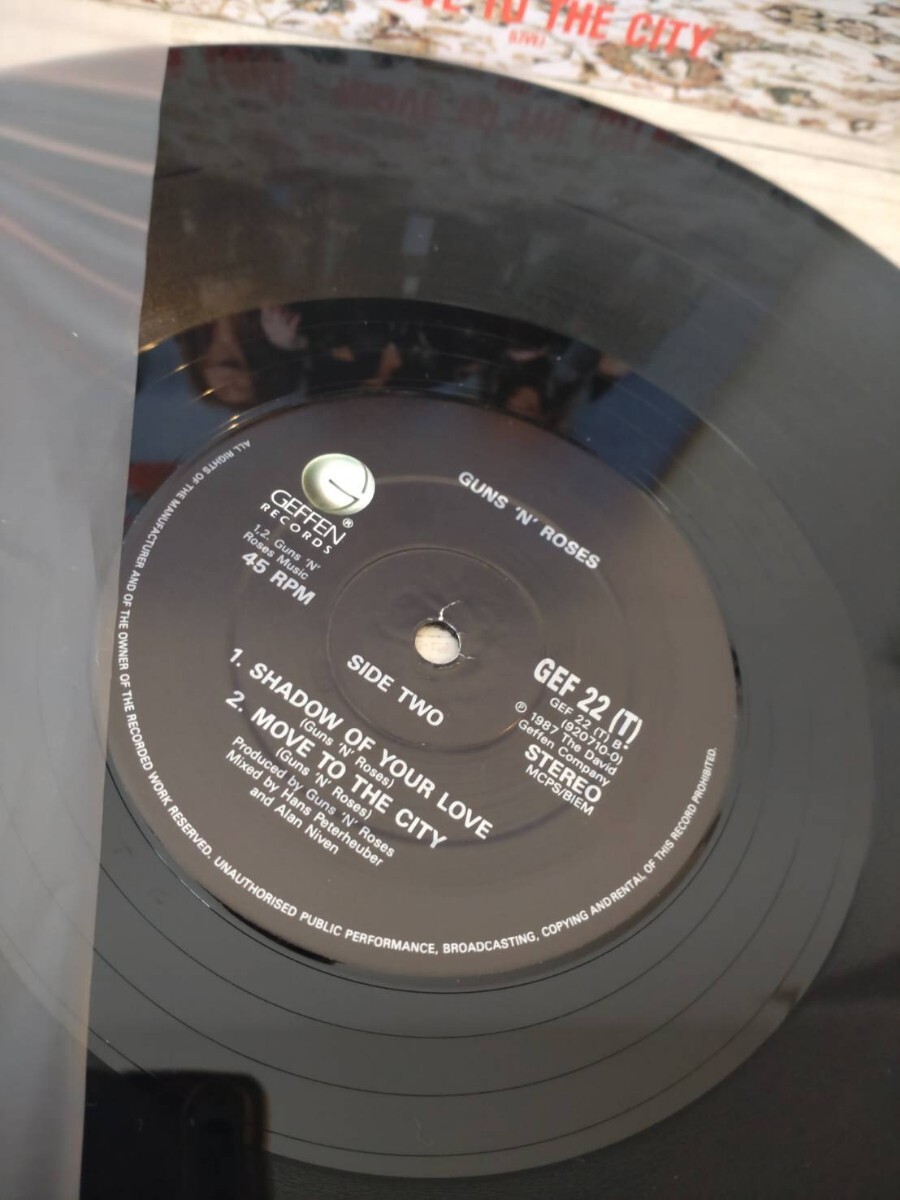 洋楽LPレコード◆Guns 'N' Roses「It's So Easy ・ Mr. Brownstone」（12インチ）/Geffen Records(GEF 22T)洋楽ロックの画像3