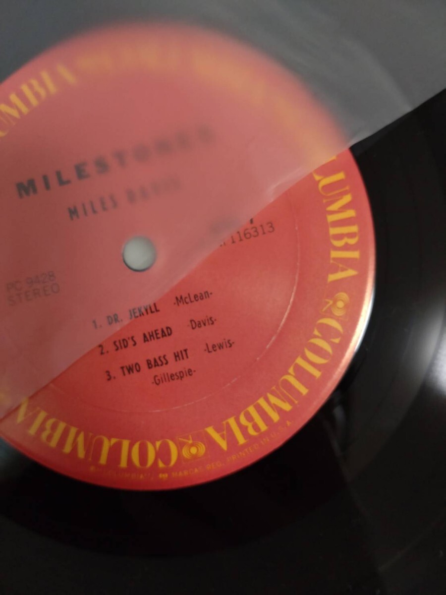 【シュリンク付US盤LPレコード】LMILES DAVIS MILESTONES COLUNBIA RECORD 　PC9428 MADE IN USA 米盤　_画像6