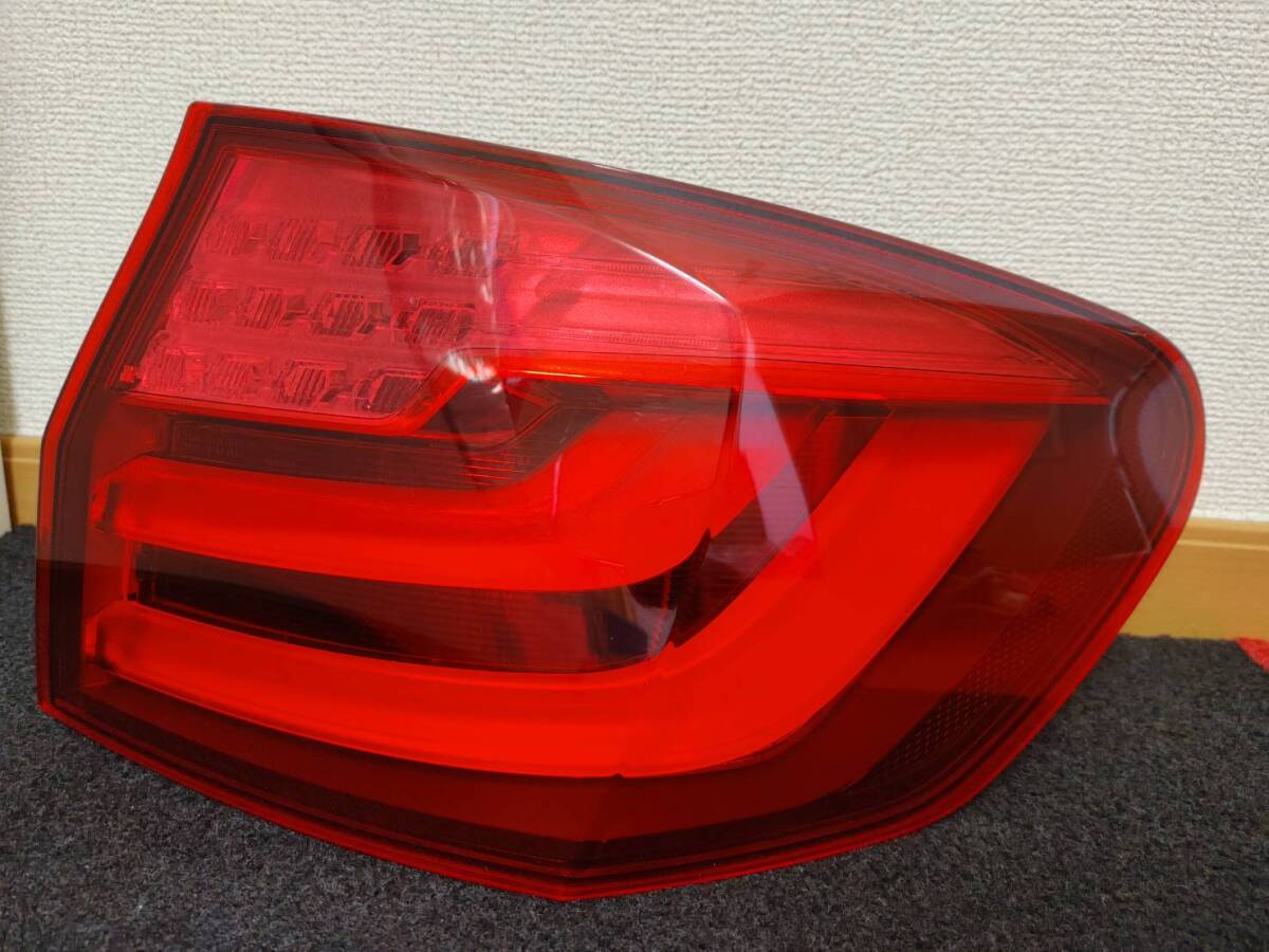 BMW F11 5シリーズ ツーリング 純正 LED テールライト テールランプ アウター側 左右 4個 セット 2012年 動作OK_画像6