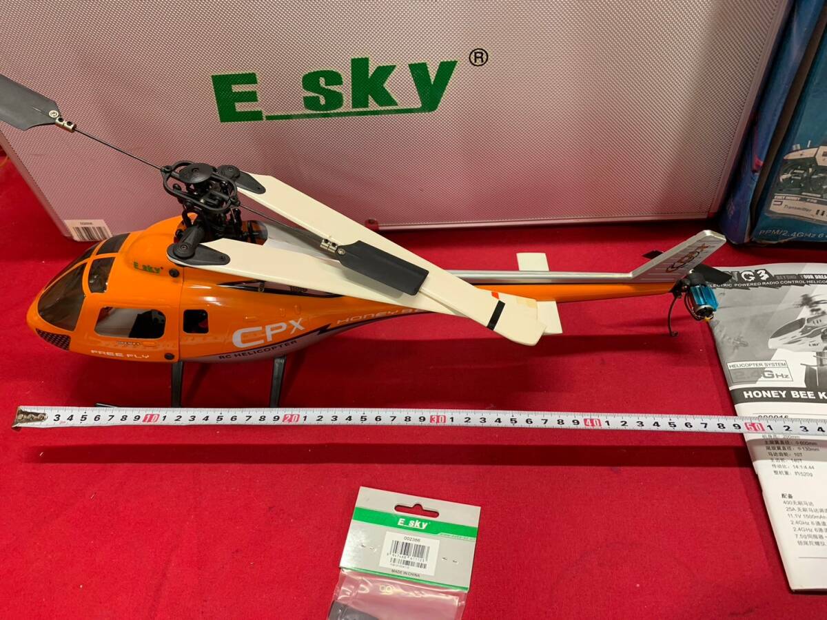 E-SKY ラジコン ヘリコプター 2台セット アルミケース付き+KING3 キング3 イースカイ RC ヘリ  M-0403-7の画像3