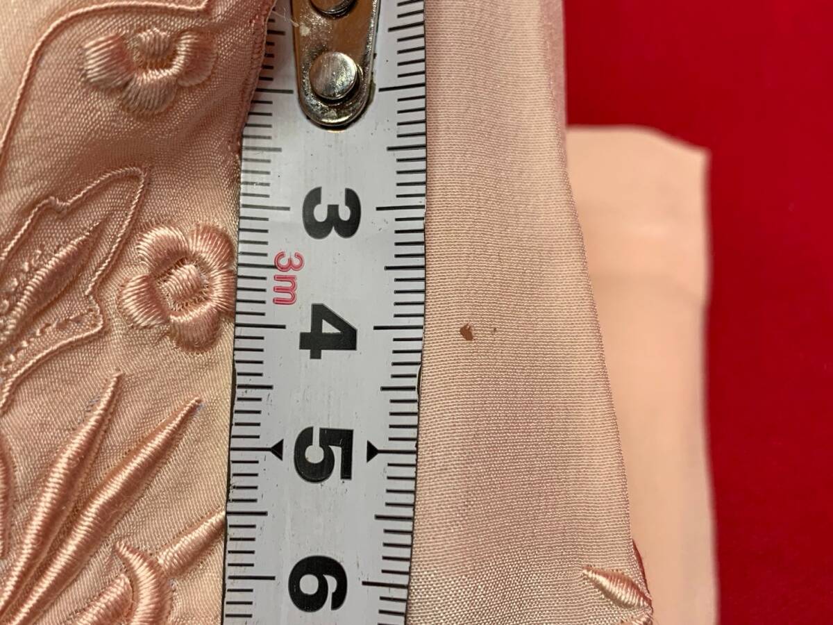 未使用品 シルク 絹 100% 長袖 パジャマ 2点セット MAURICE KAIN Mサイズ+牡丹牌 サイズ36 ピンク 寝具 寝巻 レディース M-0422-4の画像4