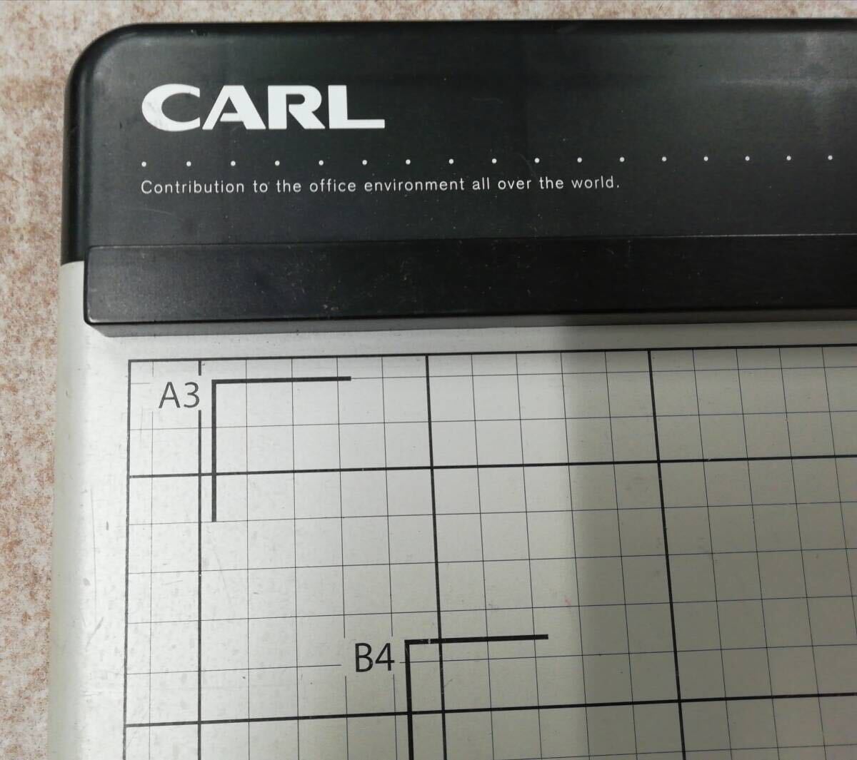 ♪ CARL カール事務器 DISK CUTTER ディスクカッター DC-230N A3対応 ペーパーカッター 事務用品 事務器 裁断機 33-76_画像2