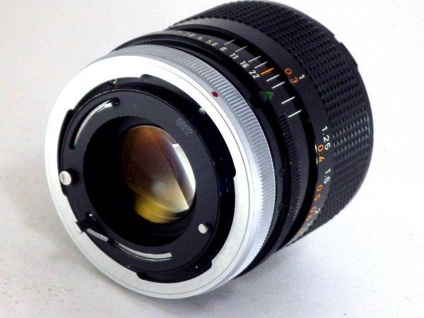 送料無料!! Canon New FD 28mm f2 MF Lens レア 美品 動作OK キャノン 広角 単焦点 レンズ カメラ マニュアル 一眼レフ Camera Wide Angle