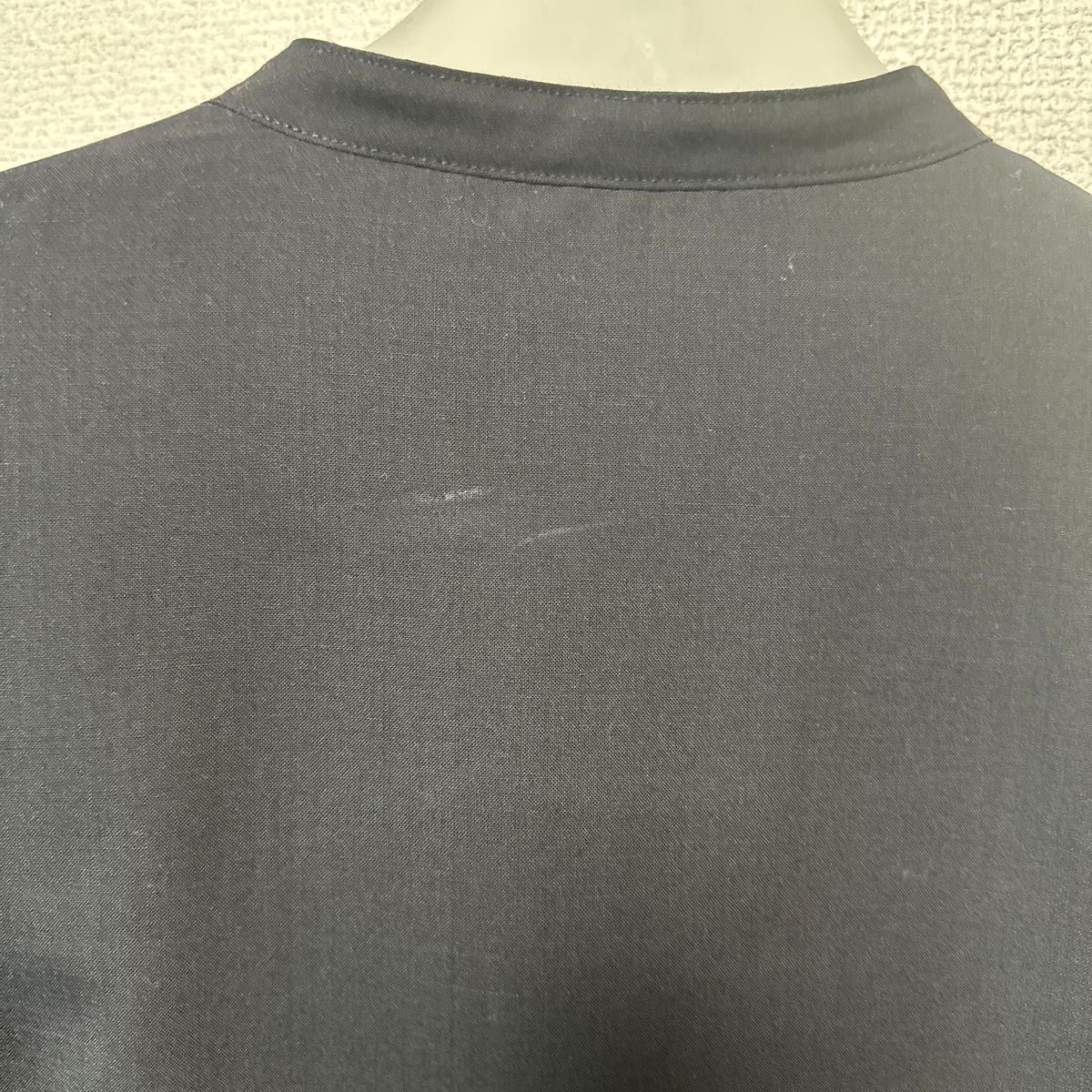 アーバンリサーチ　黒シャツ　美品　Mサイズ