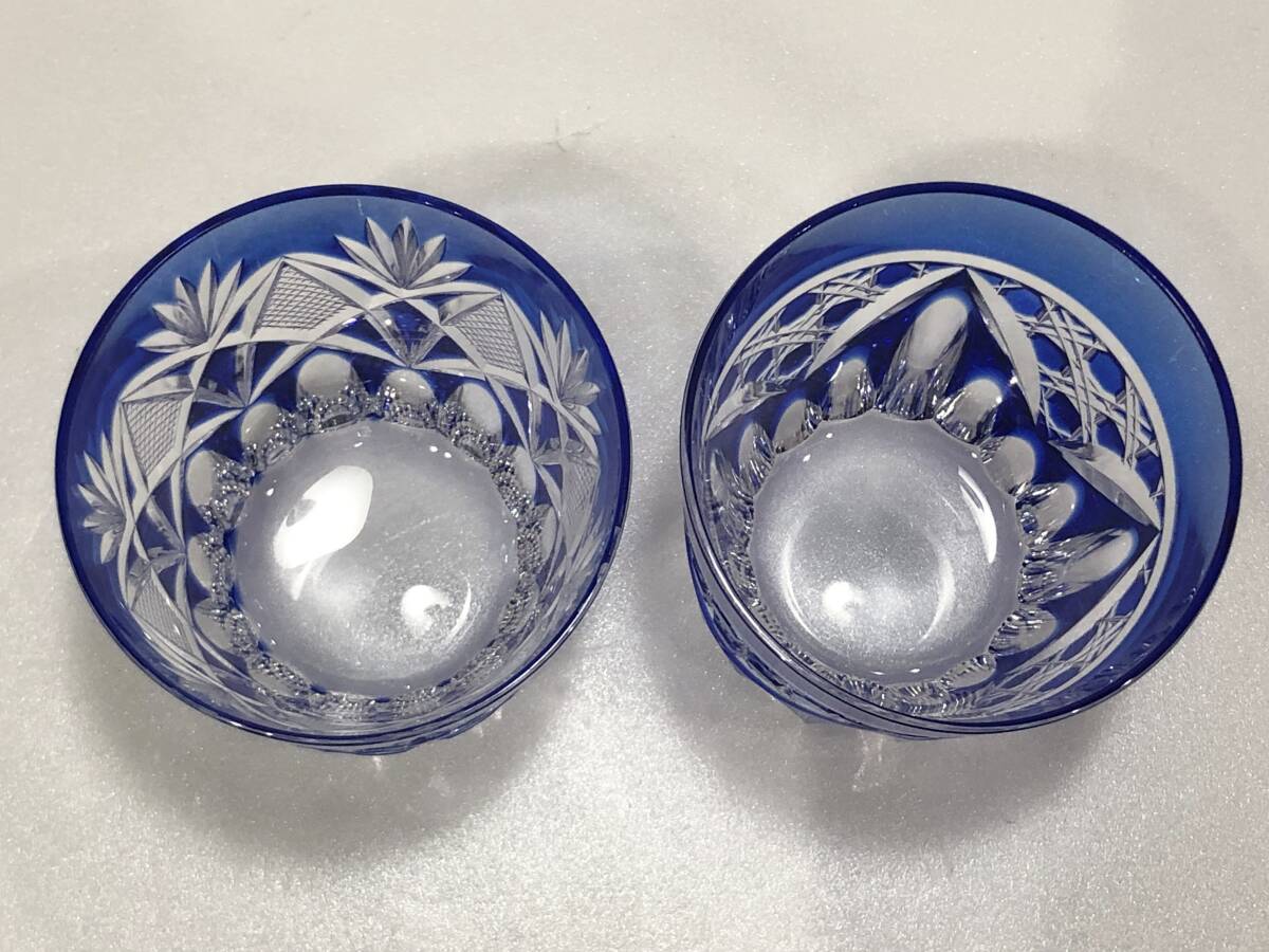 清水硝子 江戸切子 クリスタル ロックグラス ブルー系 2点セット 食器 工芸品 共箱付属 AD070060の画像3