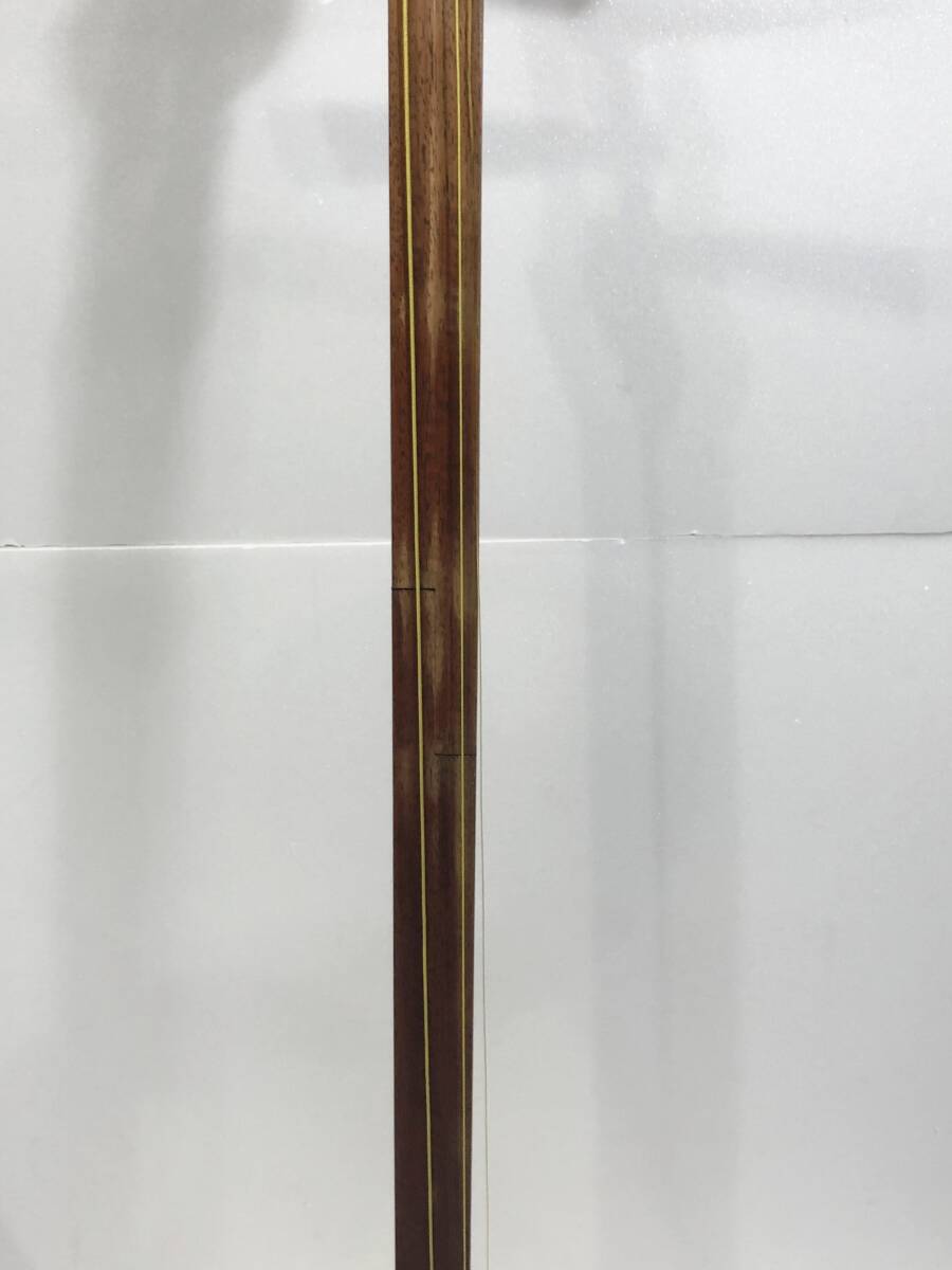 shamisen маленький . общая длина примерно 98cm. толщина примерно 2.4cm традиционные японские музыкальные инструменты струнные инструменты текущее состояние товар AC167160