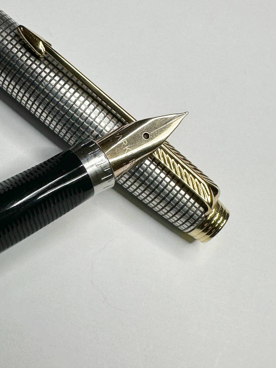 PARKER パーカー ＃75 シズレ STERLING SILVER 万年筆おまけ付きバーバリボールペン 箱あり と。。。。_画像5