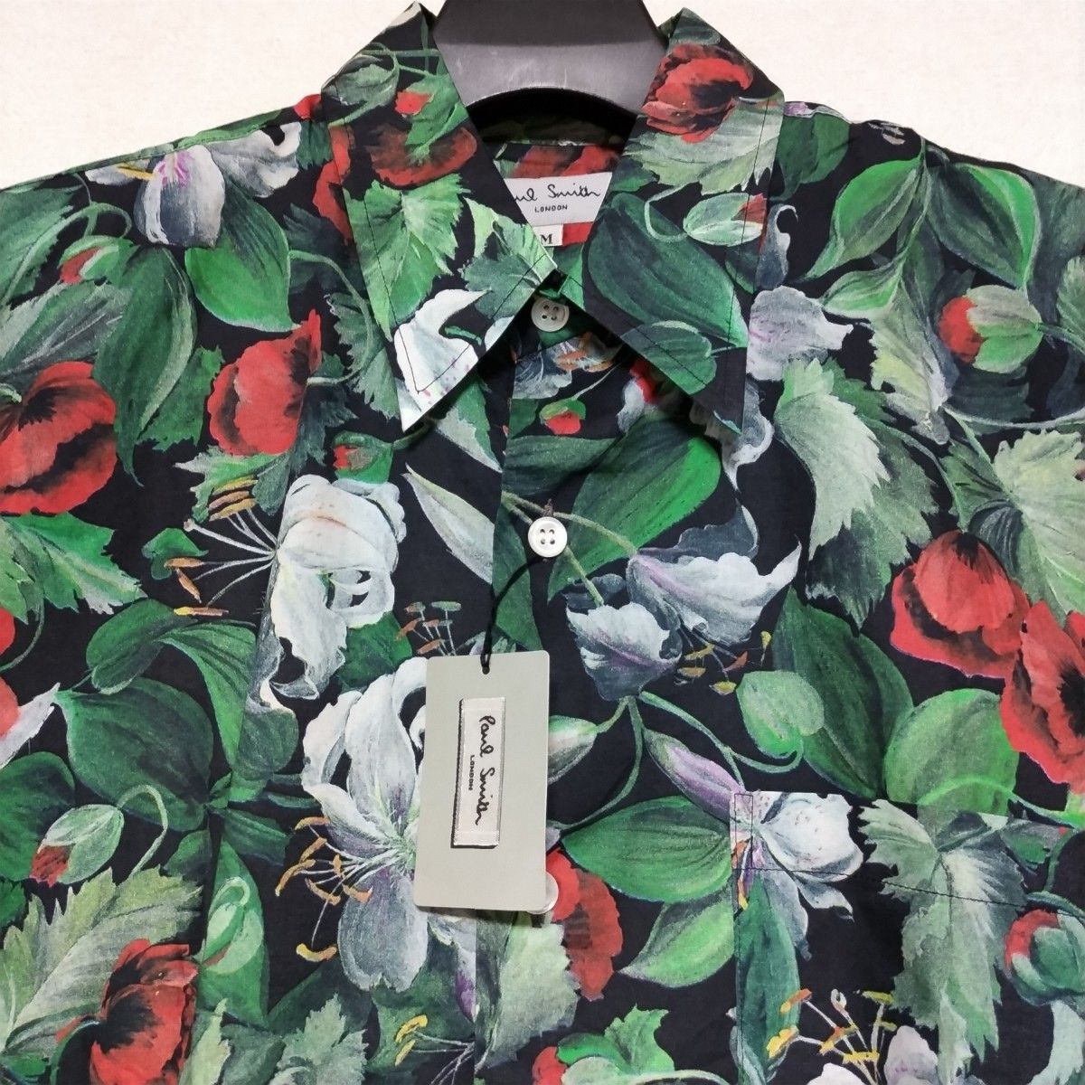 新品タグ付き Paul Smith LONDON ポール・スミス ロンドン 花柄 新品タグ付き Paul Smith LONDON ポール・スミス ロンドン 花柄