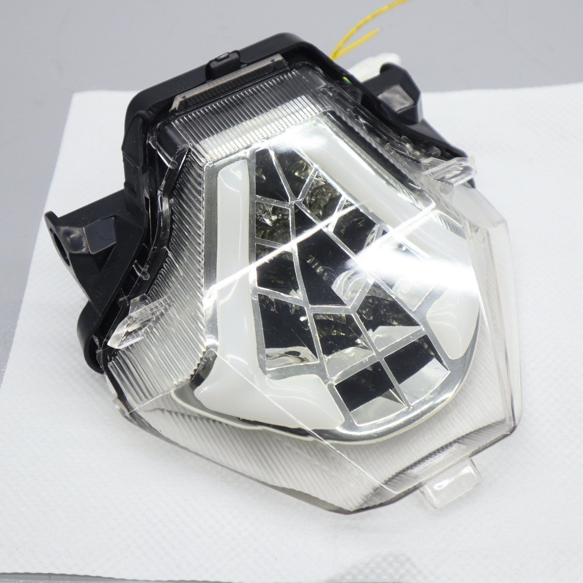 ヤマハ YZF-R25/R3 社外 LED テールランプ ウィンカー 240307BD0562の画像6