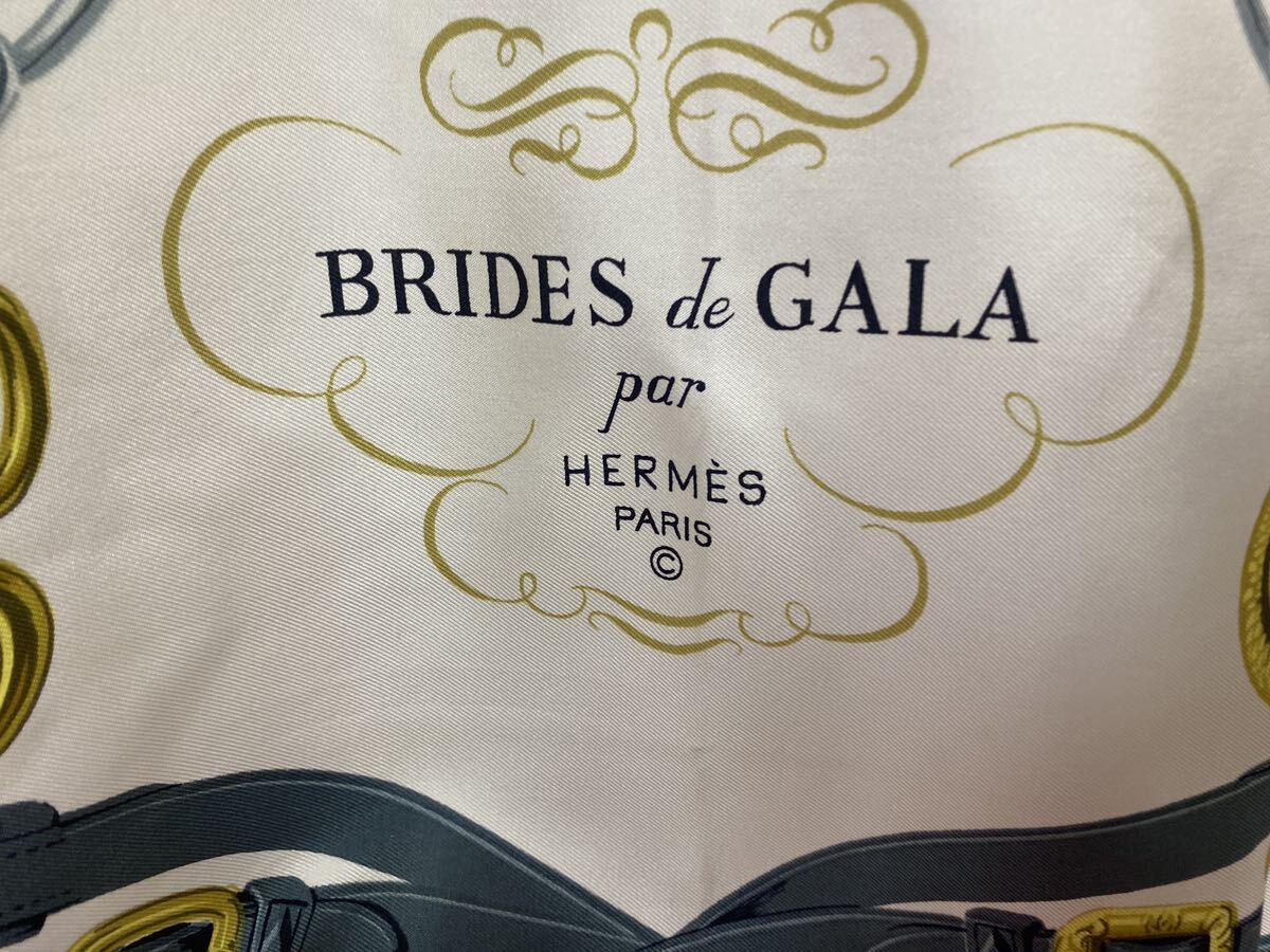 【1000円～！！】HERMES エルメス スカーフ カレ90 シルクスカーフ BRIDES DE GALA 式典用馬勒 馬具 ベルト柄 レッド系 SILKの画像2