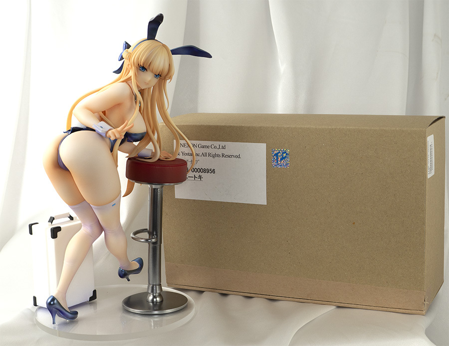  udon atelier made garage kit . bird horse toki bunny girl painting final product blue archive 