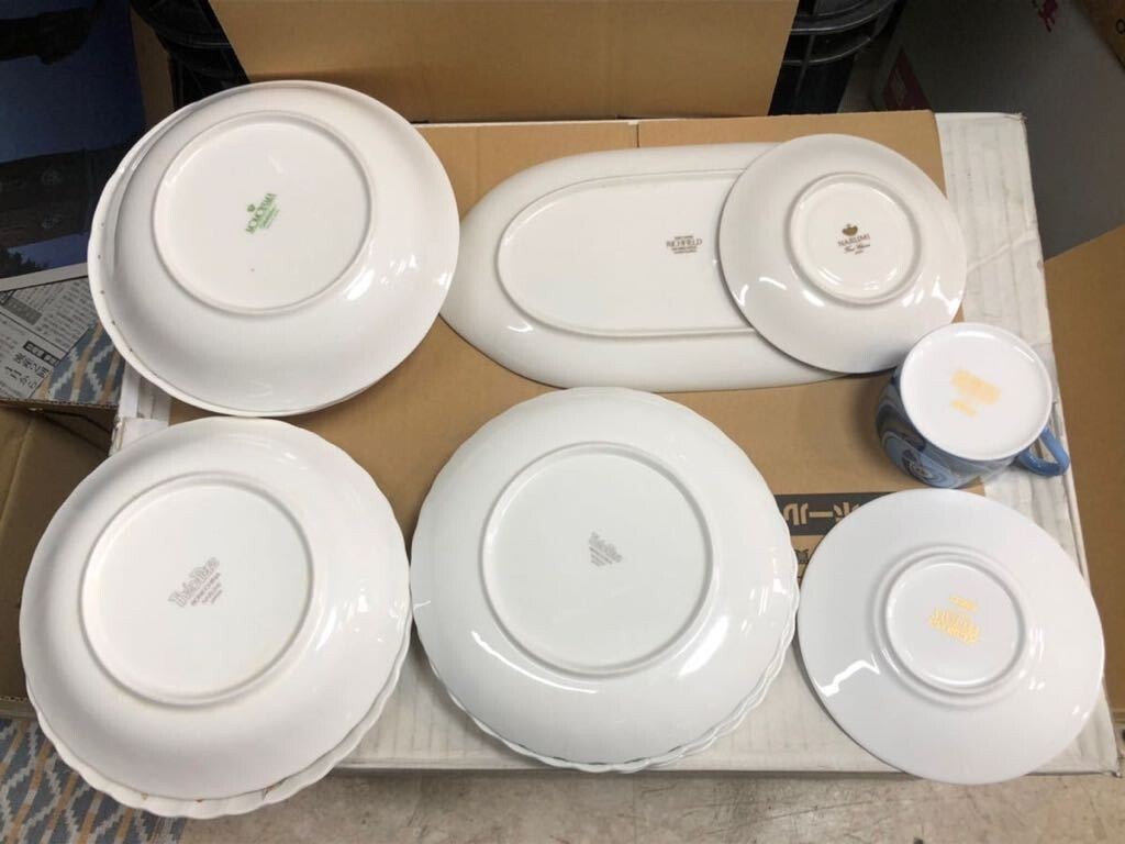 HG428 送料無料 NARUMI RICHFIELD MOMOYAMA 銘々皿 食器セット約13点  丸皿 大中皿 鉢の画像9