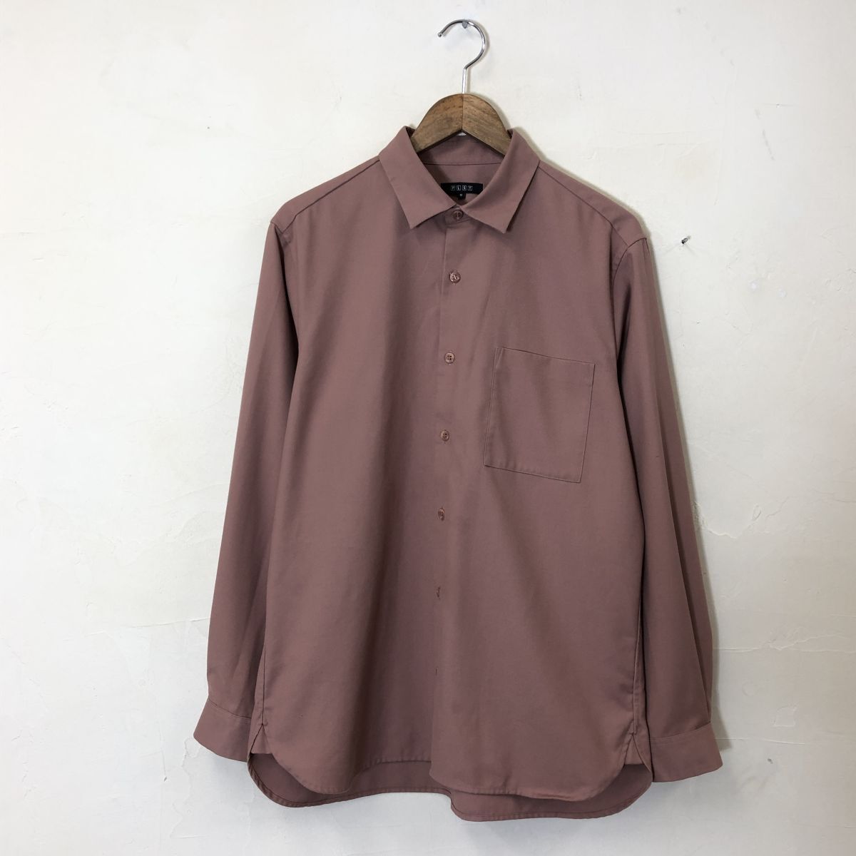 M2504-U-N◆PLST プラステ シャツ 長袖 胸ポケット 無地 シンプル きれいめカジュアル メンズ◆size M ダスティピンク ポリエステル_画像2