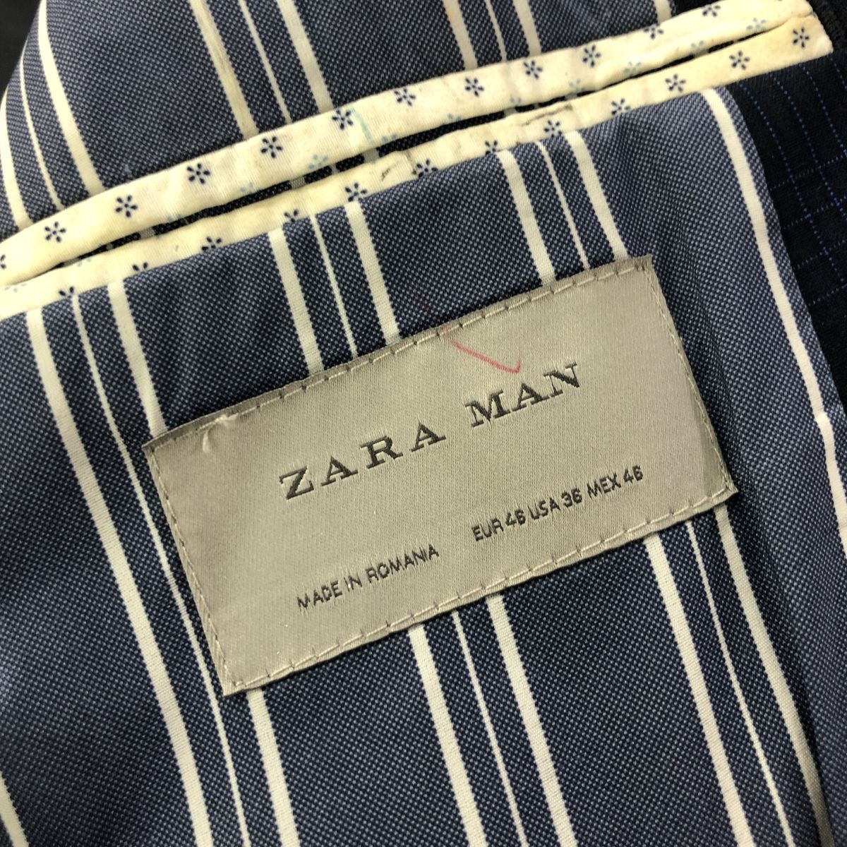 M2297-F◆ ZARA MAN ザラメン テーラードジャケット シングル 総裏 ◆ size46 ポリエステル レーヨン ネイビー 古着 メンズ_画像8