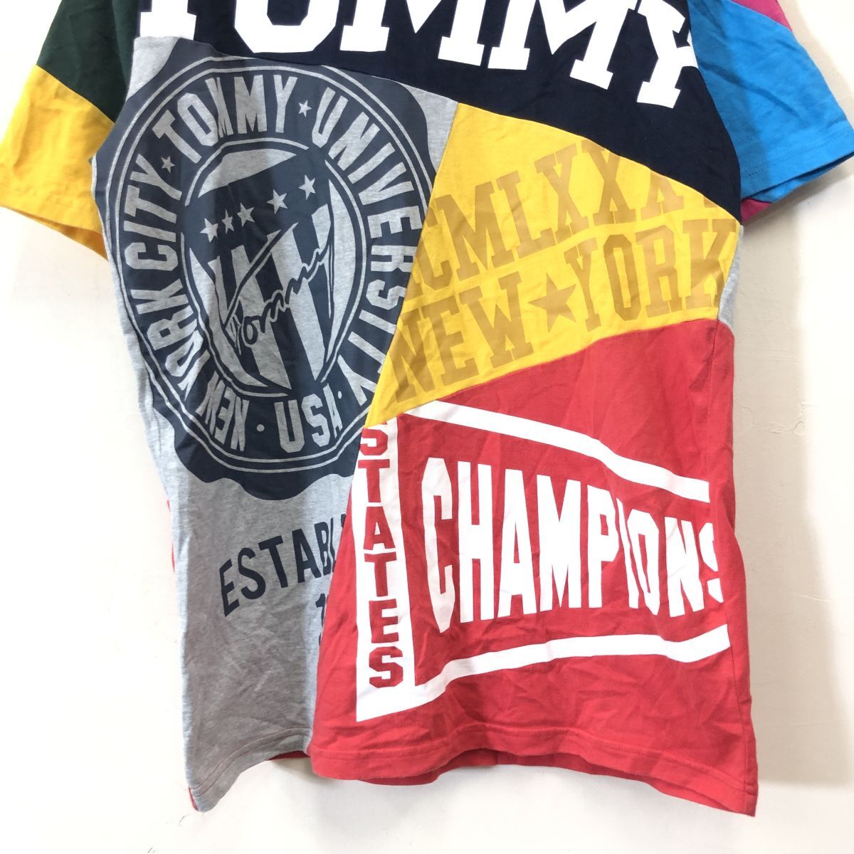 A582-F-N◆ TOMMY HILFIGER トミーヒルフィガー 半袖Tシャツ カットソー ロゴプリント ◆ sizeXL コットン100 マルチカラー 古着 春夏の画像4