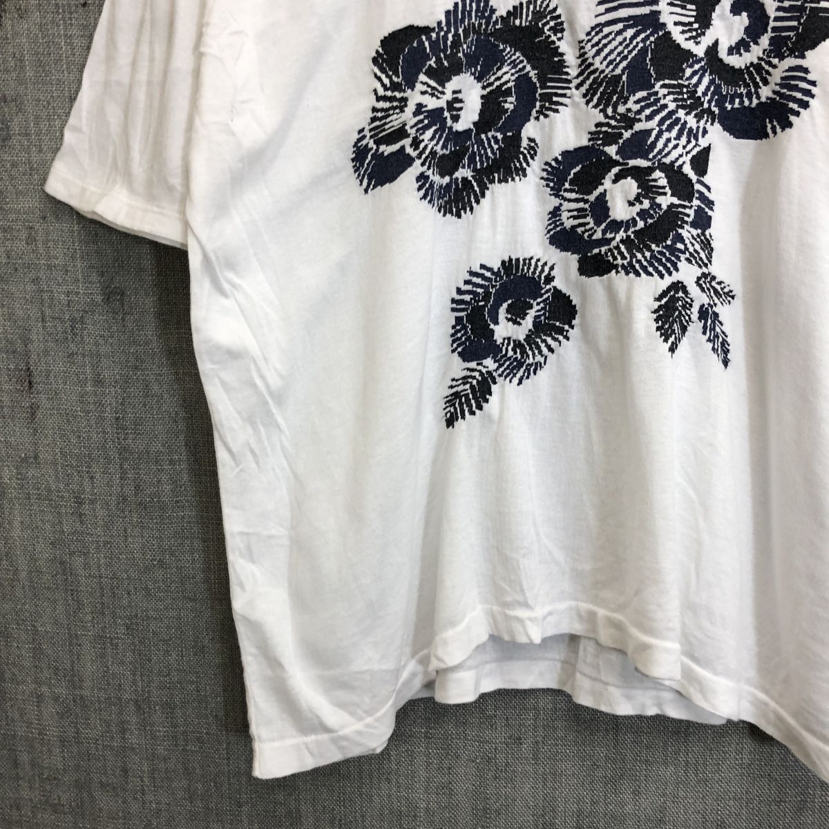 A182-F-S◆ Plantation プランテーション 半袖Tシャツ カットソー 花柄 トップス ◆ size2 コットン100 ホワイト 古着 レディース 春夏_画像4